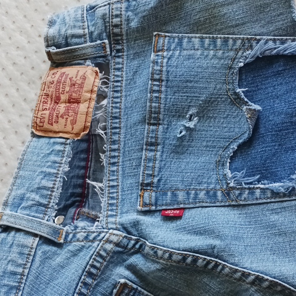 Levi cut off jean shorts. Distressed customized  unique one of a kind - Picture 12 of 15